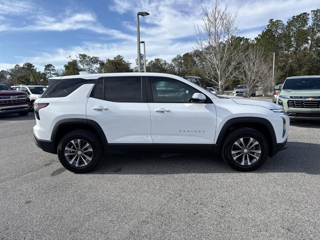 new 2025 Chevrolet Equinox car, priced at $29,495