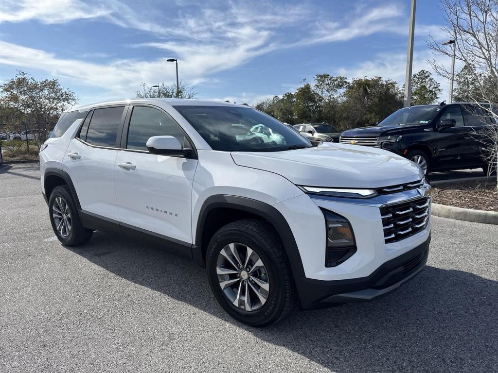 new 2025 Chevrolet Equinox car, priced at $29,495