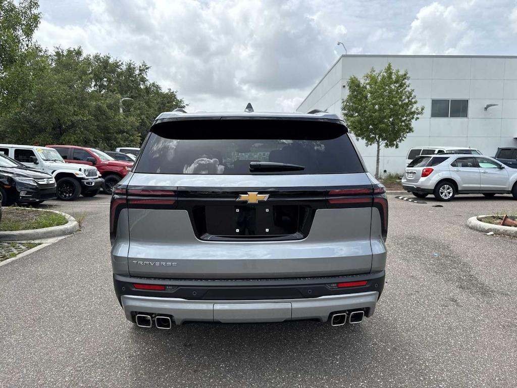 new 2025 Chevrolet Traverse car, priced at $40,645