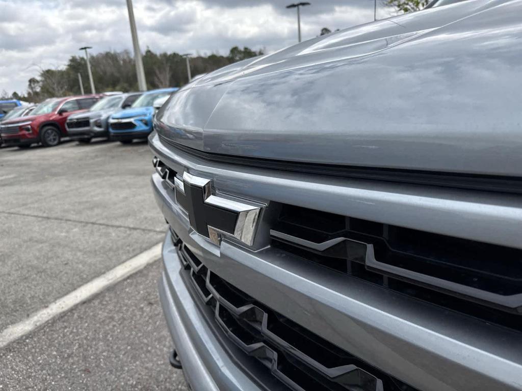 new 2025 Chevrolet Silverado 1500 car, priced at $53,105