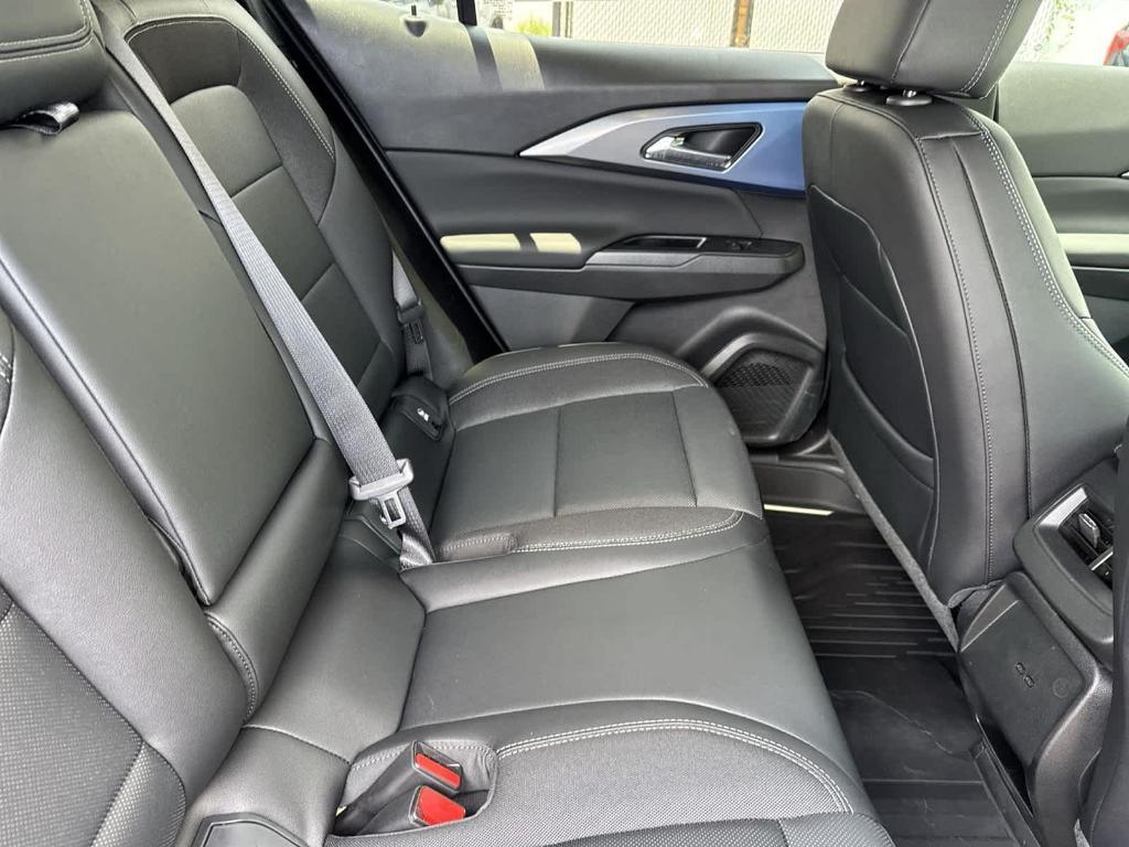 new 2025 Chevrolet Equinox EV car, priced at $38,940