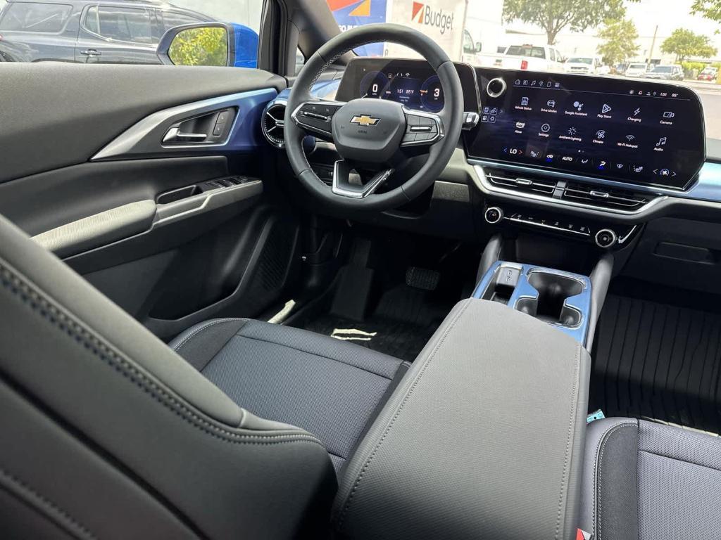 new 2025 Chevrolet Equinox EV car, priced at $38,940