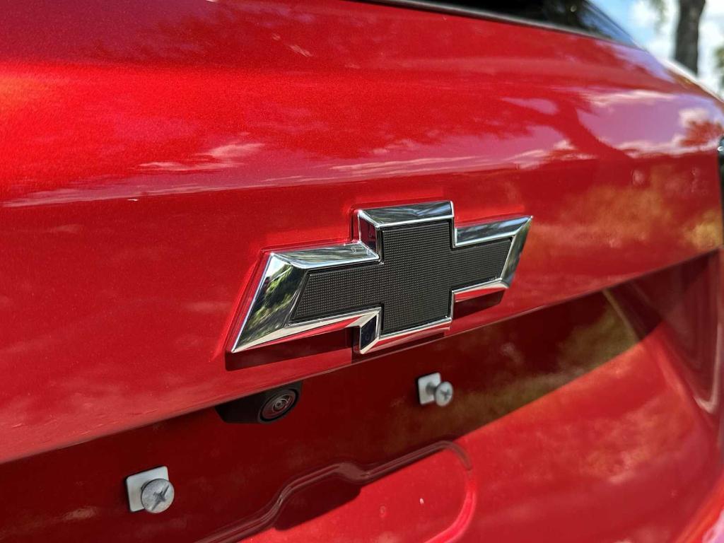 new 2026 Chevrolet Equinox car, priced at $34,005