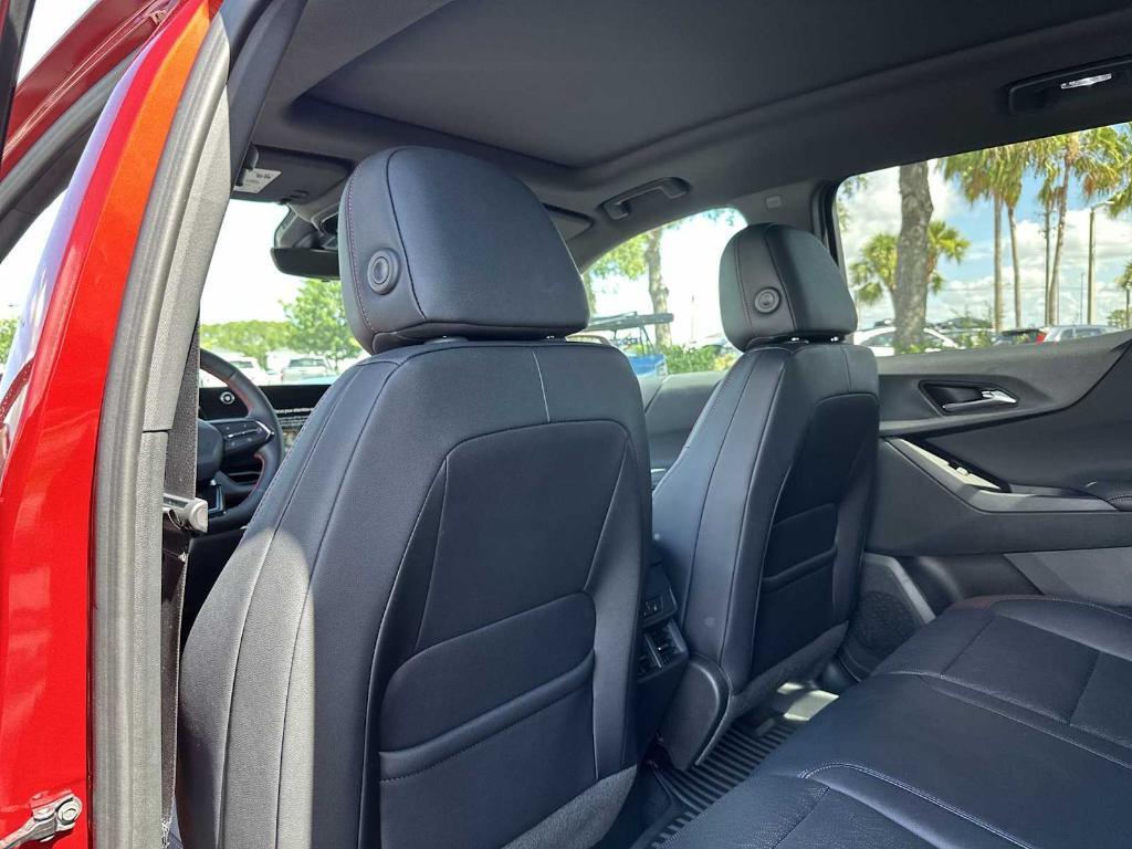 new 2026 Chevrolet Equinox car, priced at $34,005