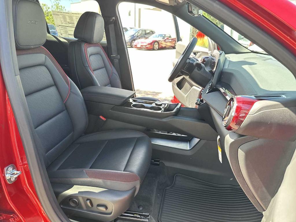 new 2026 Chevrolet Equinox car, priced at $34,005