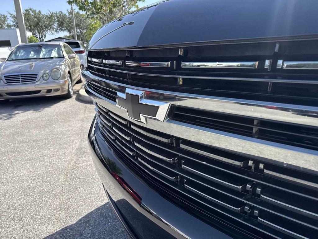 used 2021 Chevrolet Suburban car, priced at $41,997