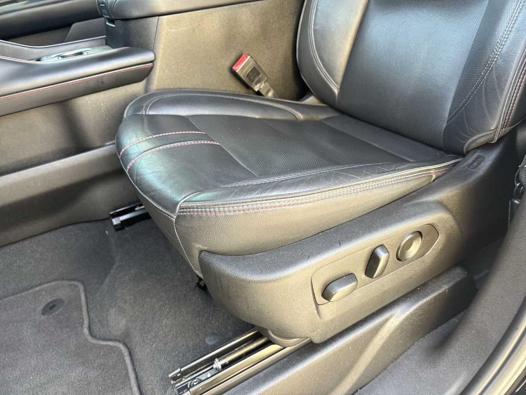 used 2021 Chevrolet Suburban car, priced at $41,997