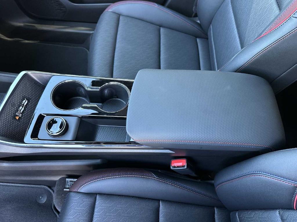 new 2026 Chevrolet Equinox car, priced at $33,780