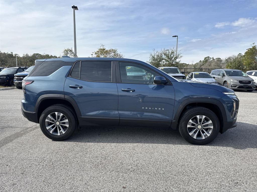 new 2025 Chevrolet Equinox car, priced at $29,495