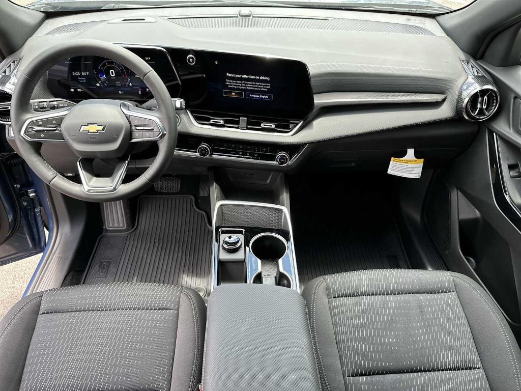 new 2026 Chevrolet Equinox car, priced at $26,220