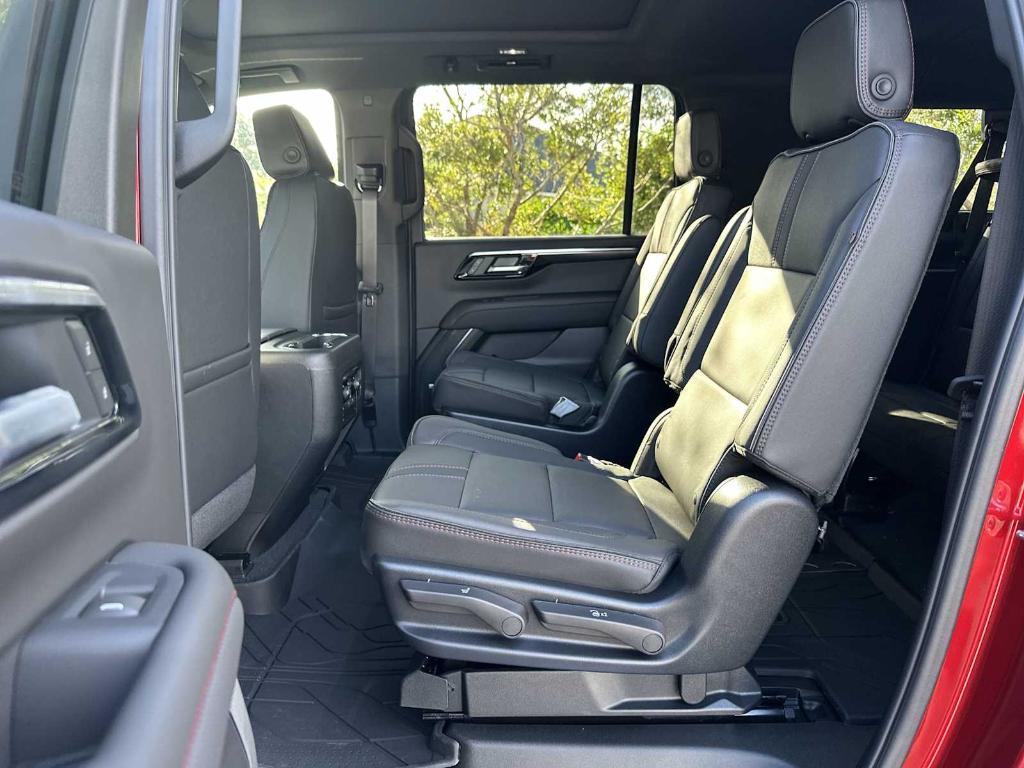 new 2025 Chevrolet Suburban car, priced at $71,815