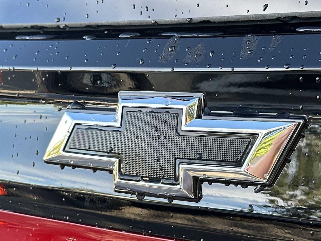 new 2025 Chevrolet Suburban car, priced at $71,815