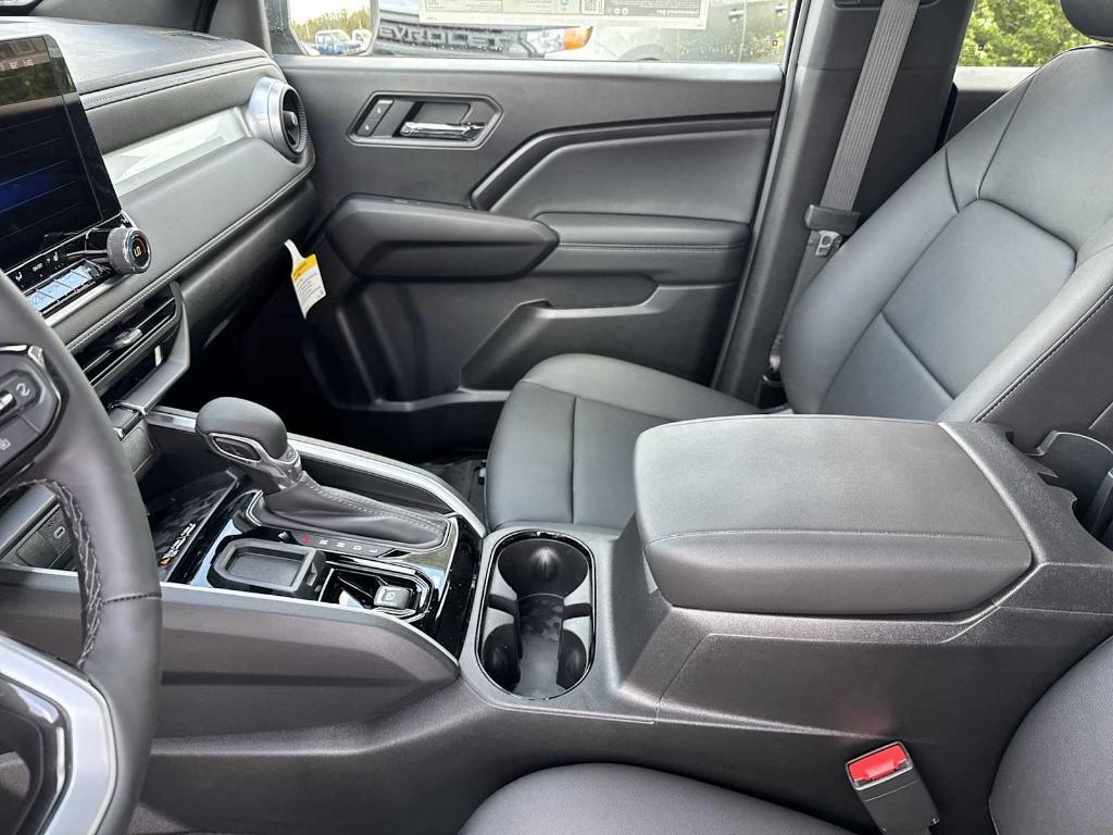new 2025 Chevrolet Colorado car, priced at $37,215