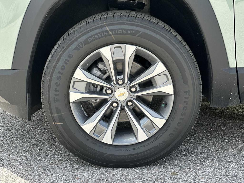 new 2026 Chevrolet Equinox car, priced at $27,545