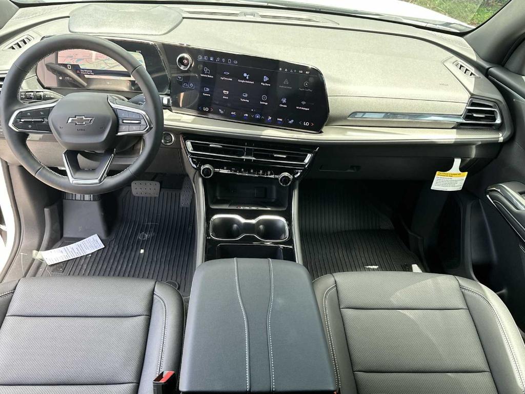 new 2025 Chevrolet Traverse car, priced at $42,345