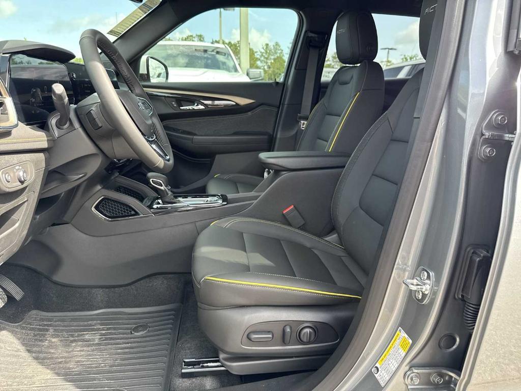 new 2025 Chevrolet TrailBlazer car, priced at $24,380