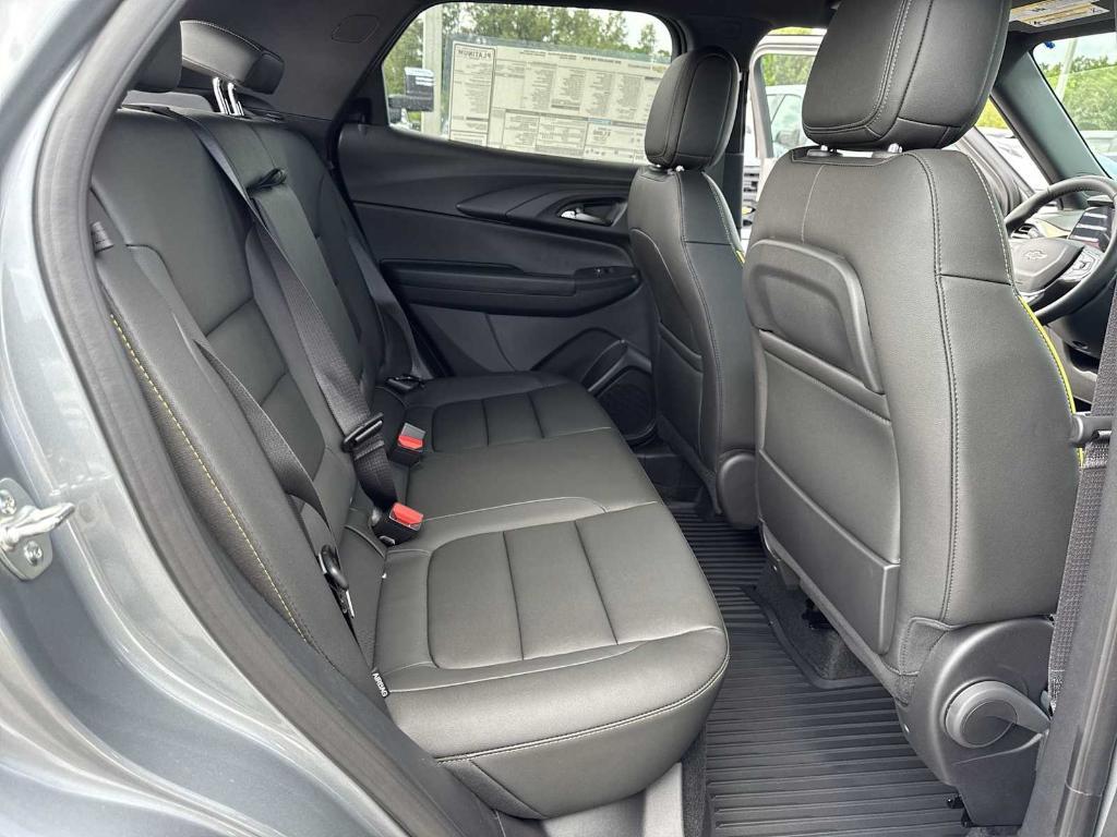 new 2025 Chevrolet TrailBlazer car, priced at $24,380