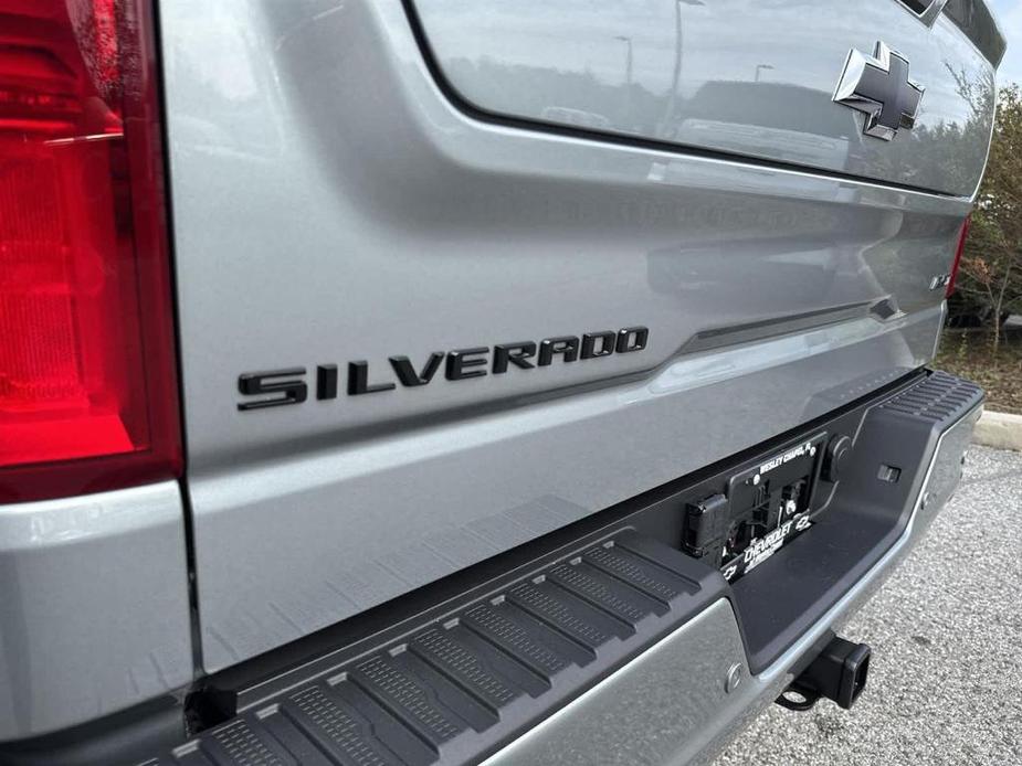 new 2025 Chevrolet Silverado 1500 car, priced at $60,505