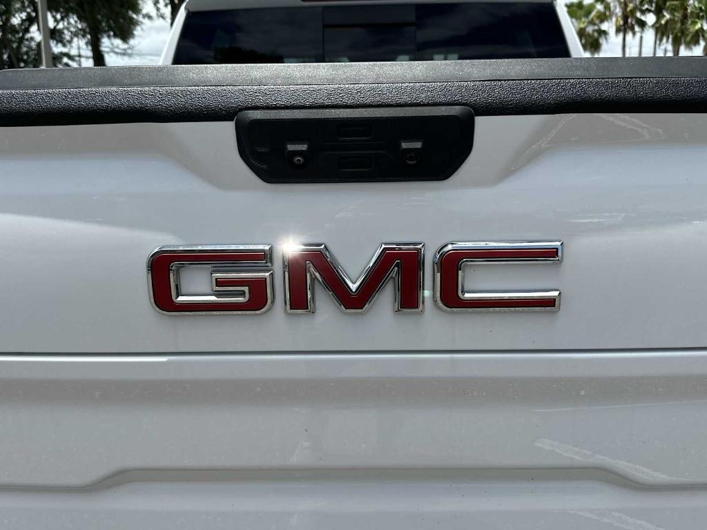 used 2023 GMC Sierra 1500 car, priced at $45,997