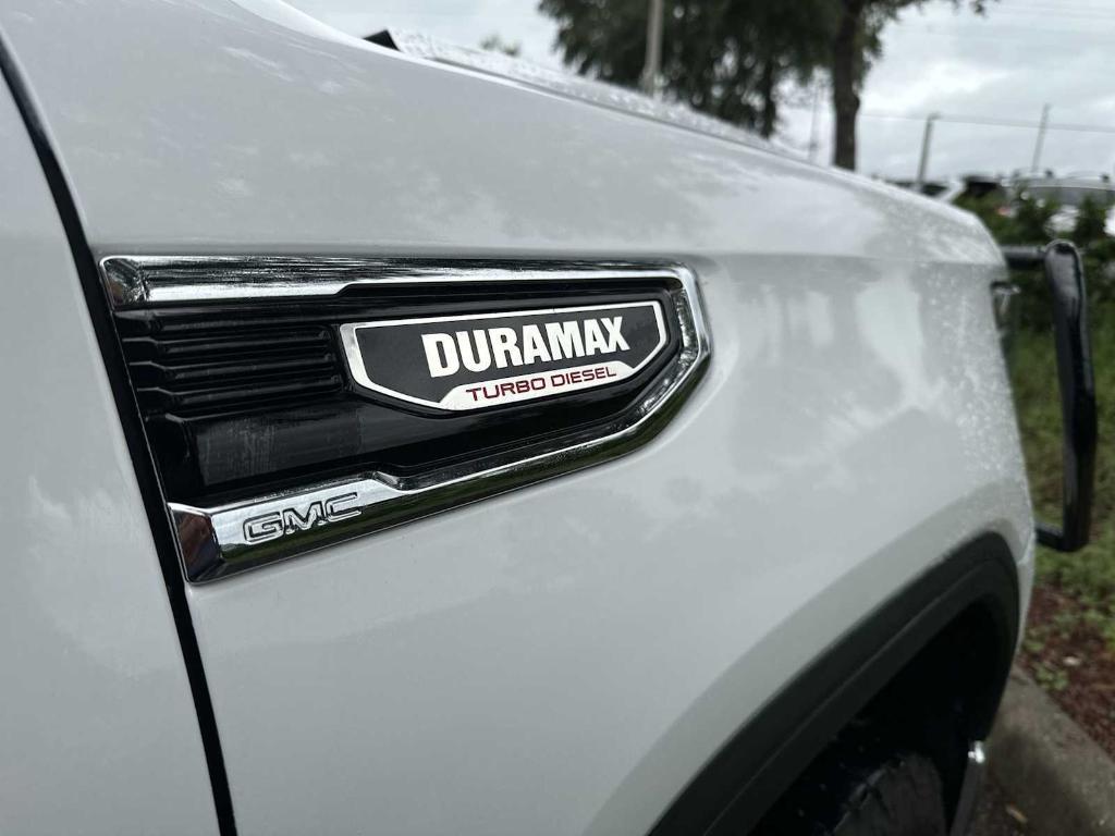 used 2023 GMC Sierra 1500 car, priced at $45,997