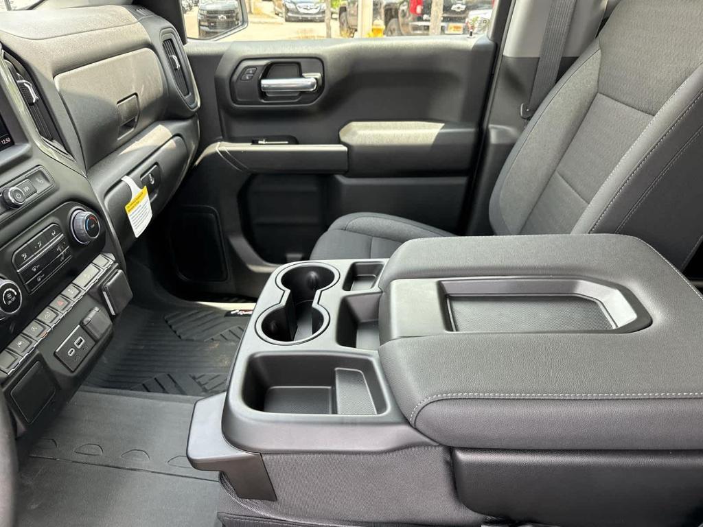 new 2025 Chevrolet Silverado 1500 car, priced at $47,230