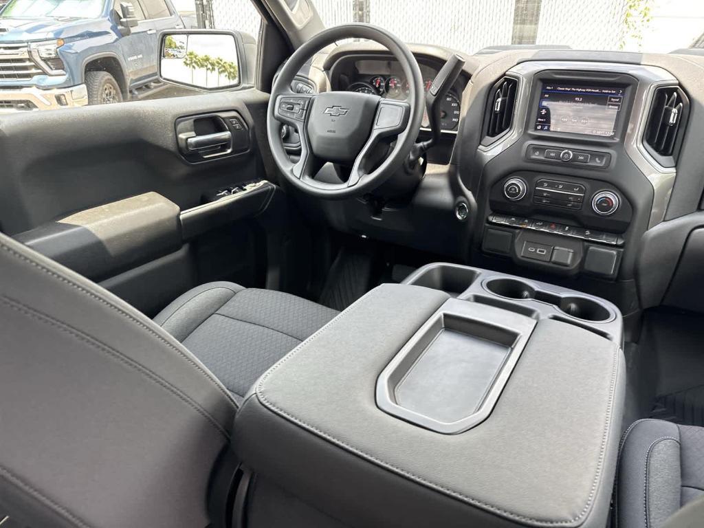 new 2025 Chevrolet Silverado 1500 car, priced at $47,230