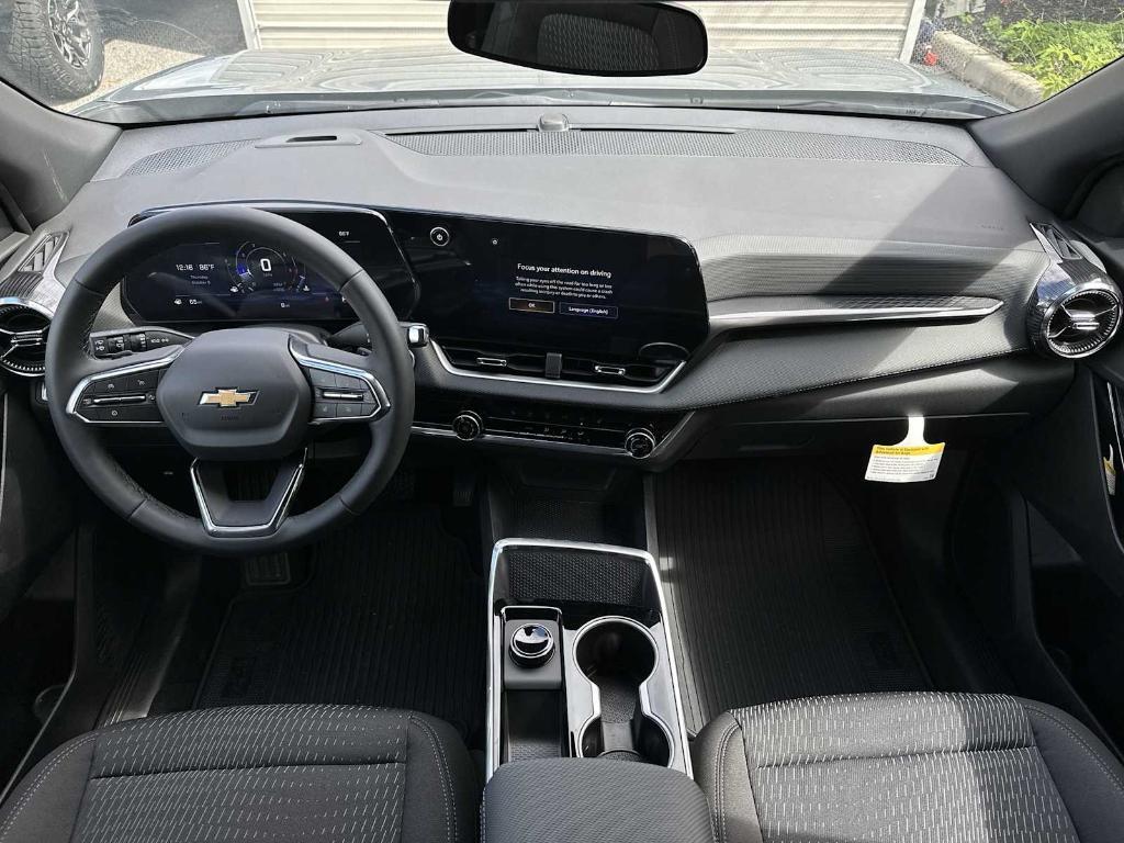 new 2026 Chevrolet Equinox car, priced at $26,735