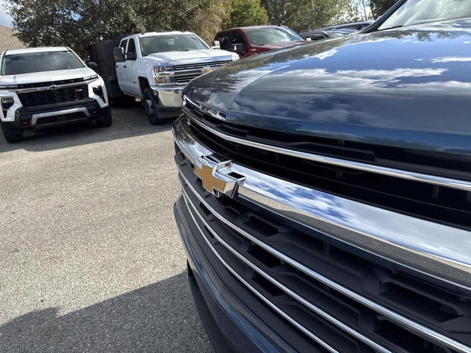 new 2025 Chevrolet Traverse car, priced at $41,995