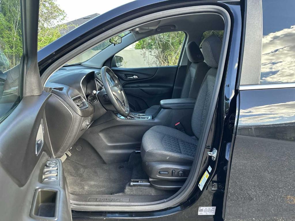 used 2024 Chevrolet Equinox car, priced at $19,355