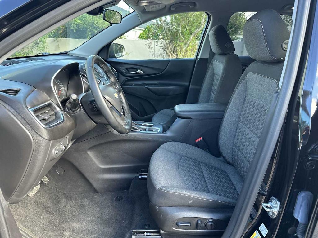 used 2024 Chevrolet Equinox car, priced at $19,355