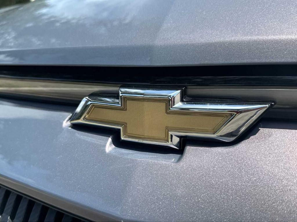 new 2025 Chevrolet Equinox EV car, priced at $35,015