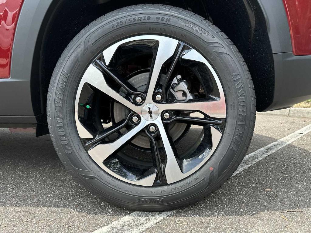 new 2025 Chevrolet Trax car, priced at $22,625