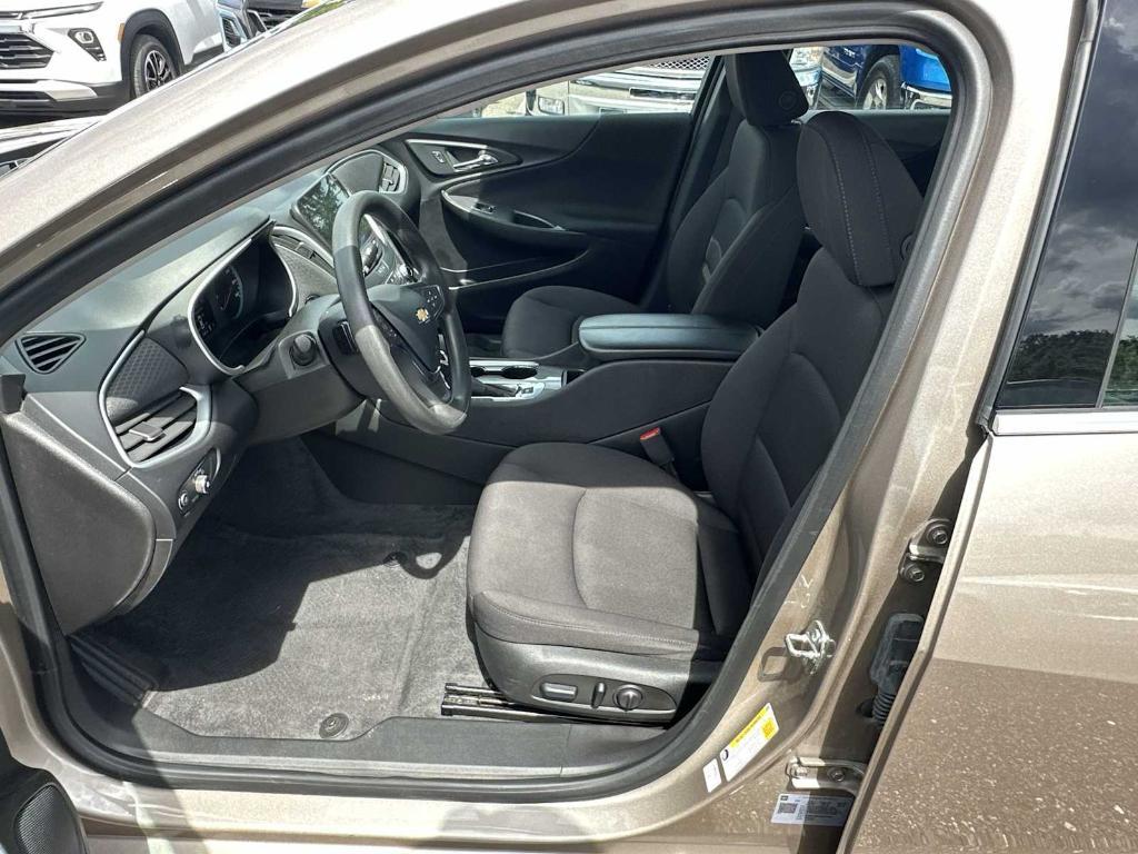 used 2023 Chevrolet Malibu car, priced at $15,997
