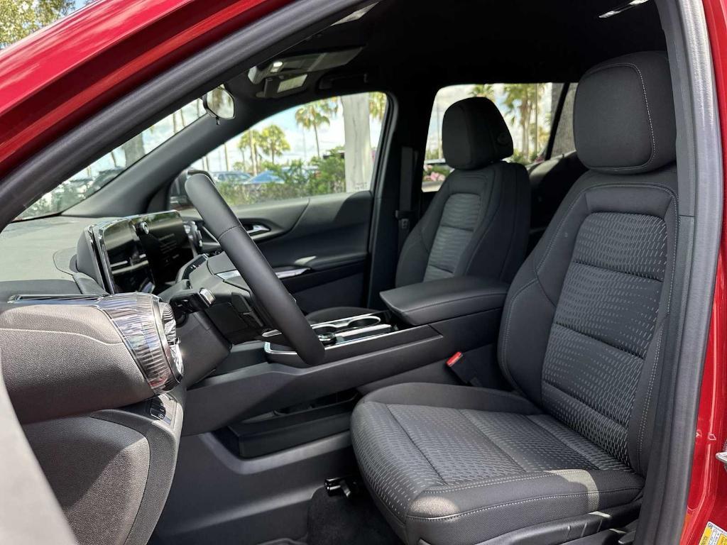 new 2026 Chevrolet Equinox car, priced at $26,715