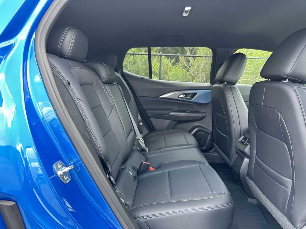 new 2025 Chevrolet Equinox EV car, priced at $35,015