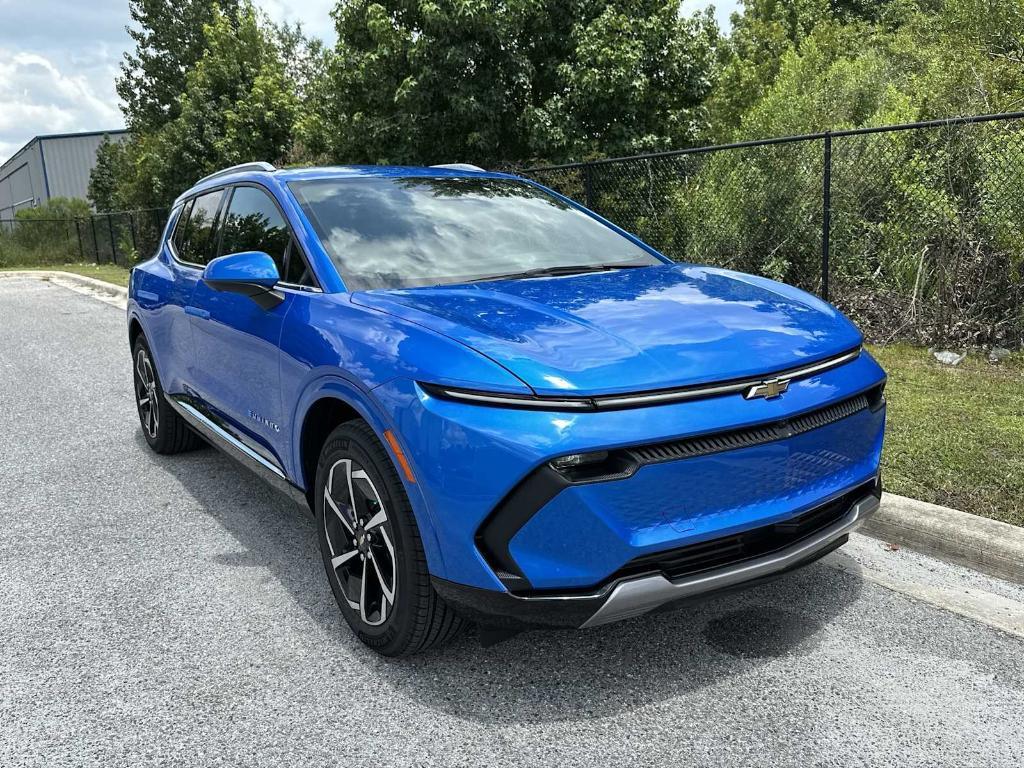 new 2025 Chevrolet Equinox EV car, priced at $35,015