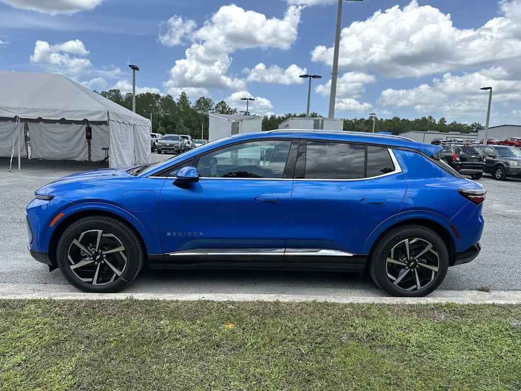 new 2025 Chevrolet Equinox EV car, priced at $35,015