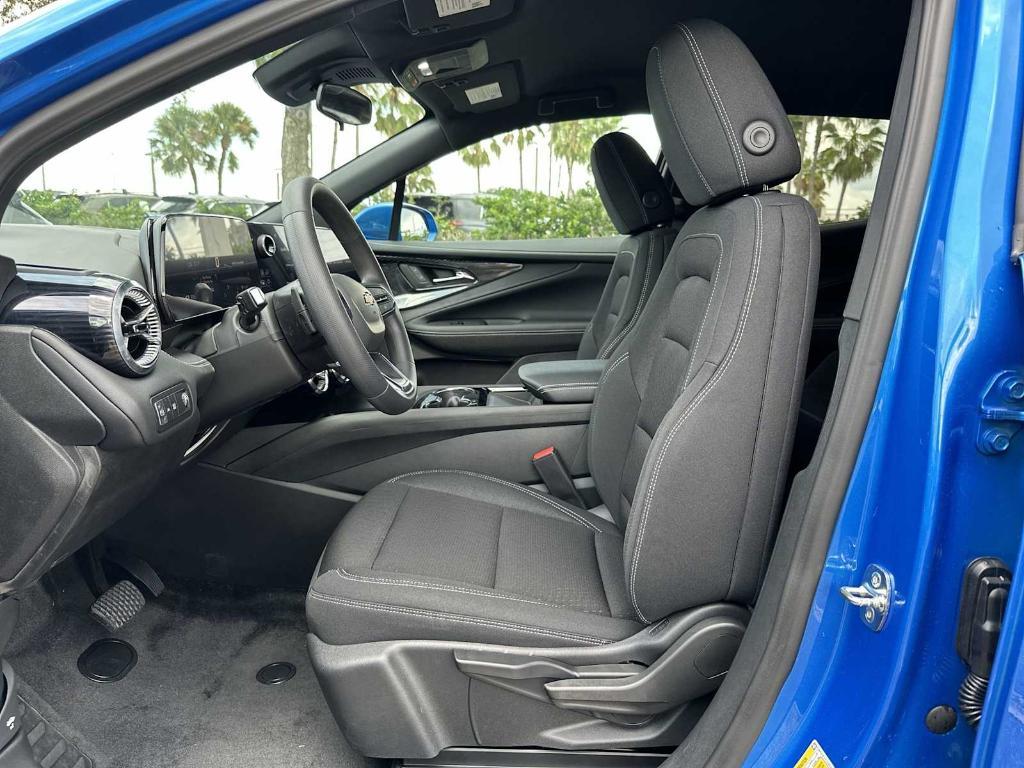 new 2025 Chevrolet Blazer EV car, priced at $38,965