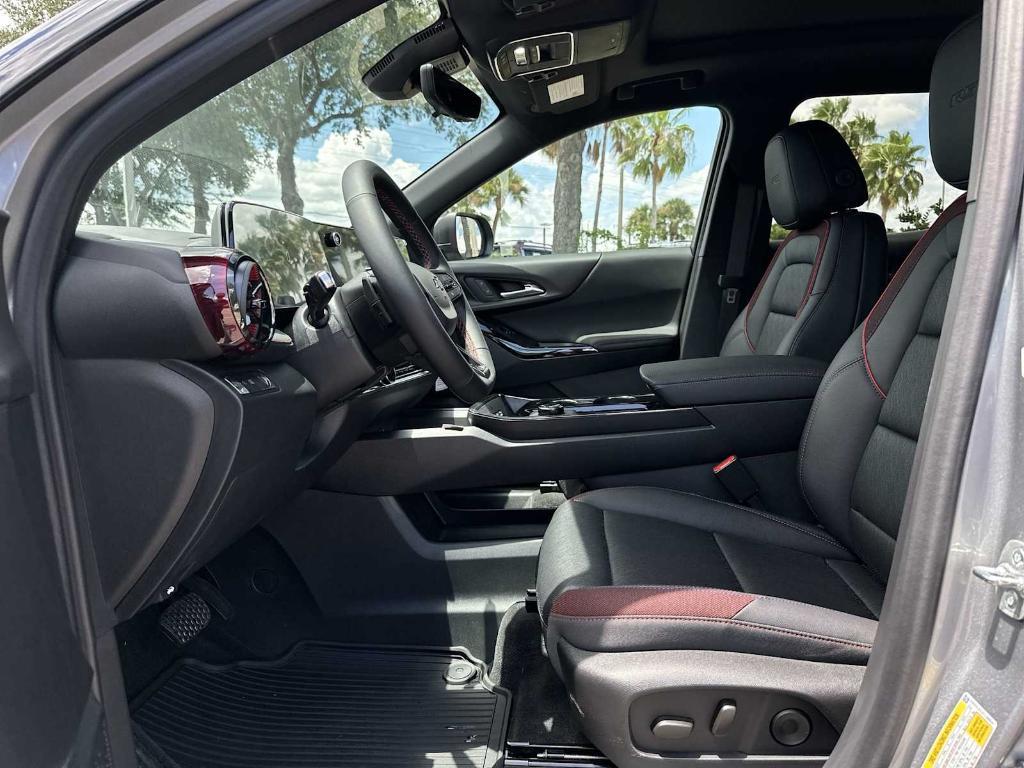 new 2026 Chevrolet Equinox car, priced at $34,025