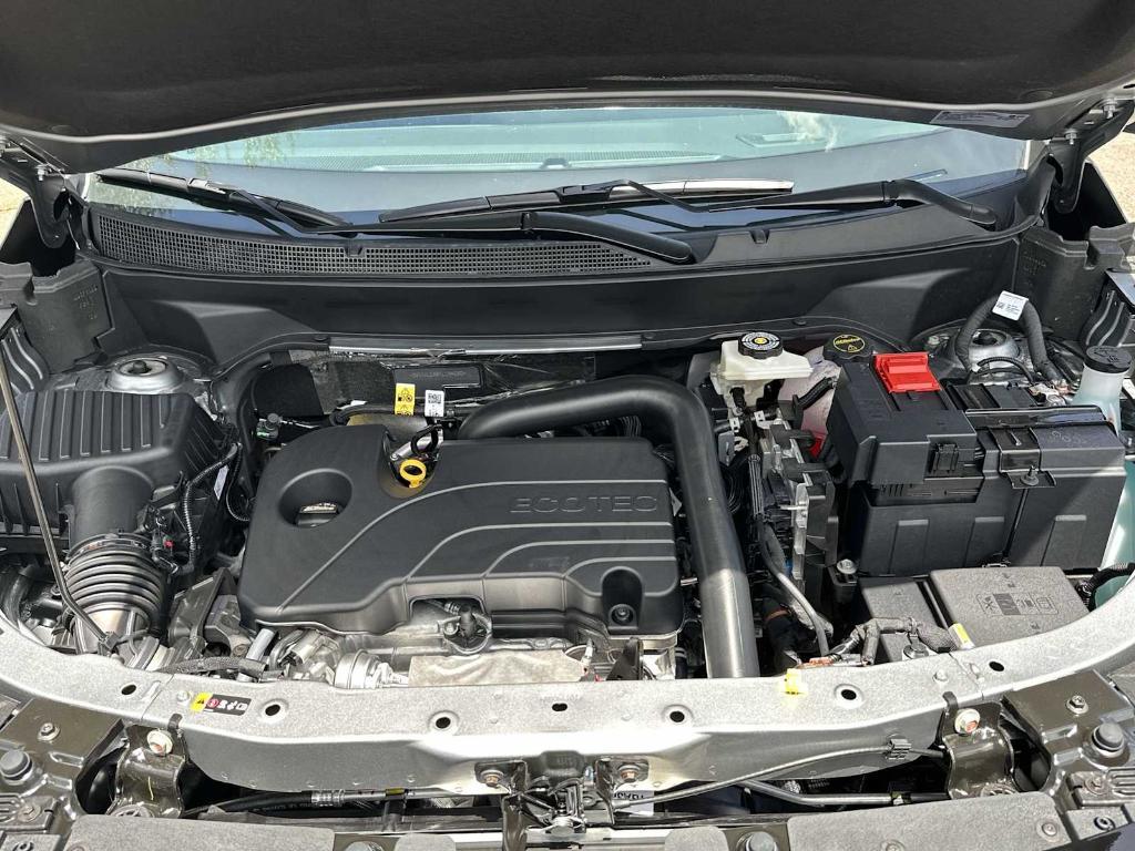 new 2026 Chevrolet Equinox car, priced at $34,025