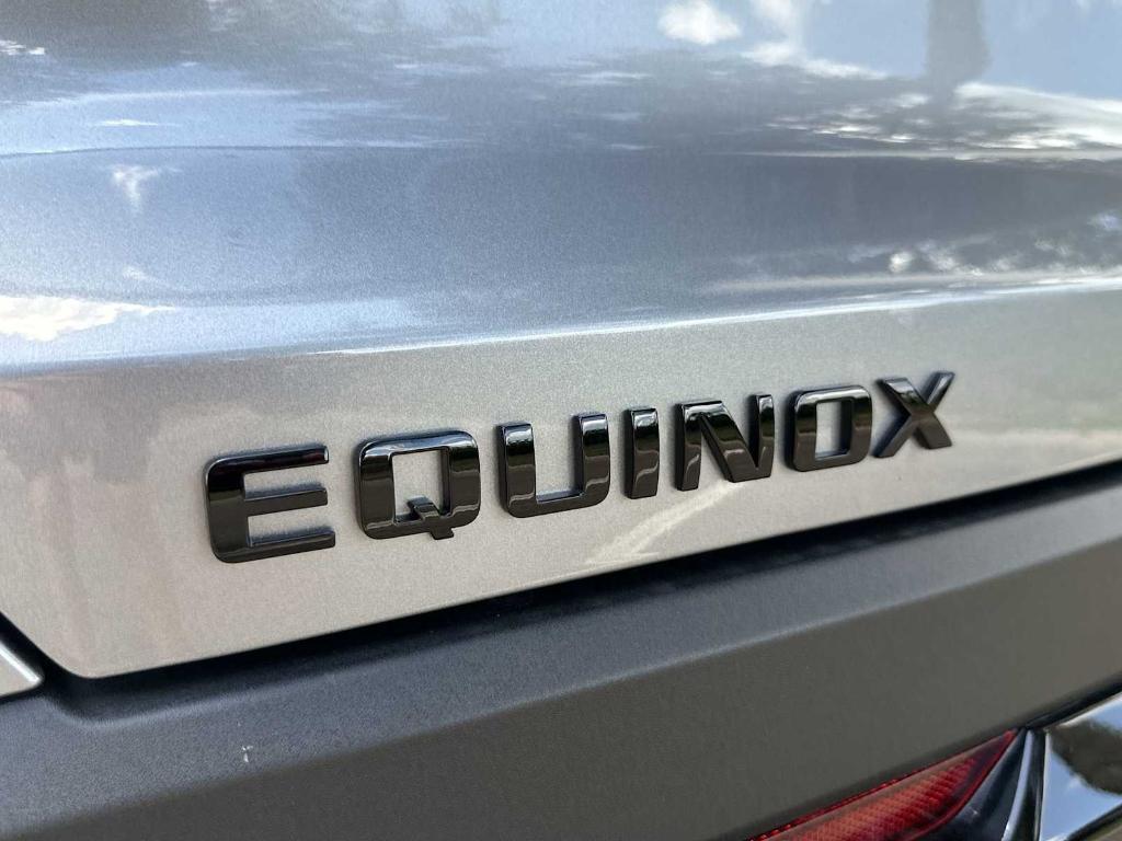 new 2026 Chevrolet Equinox car, priced at $34,025