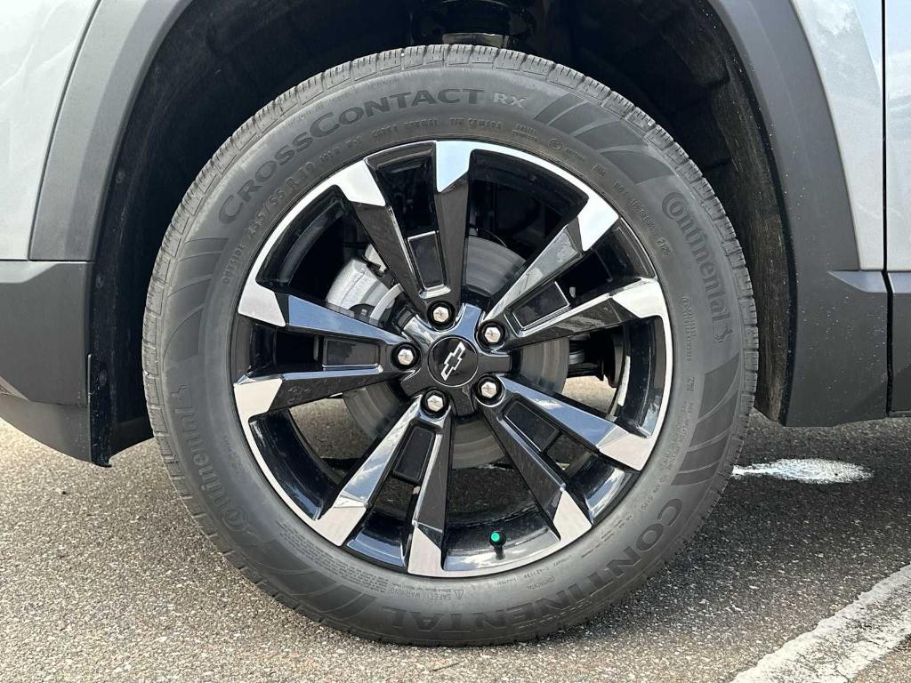 new 2026 Chevrolet Equinox car, priced at $34,025