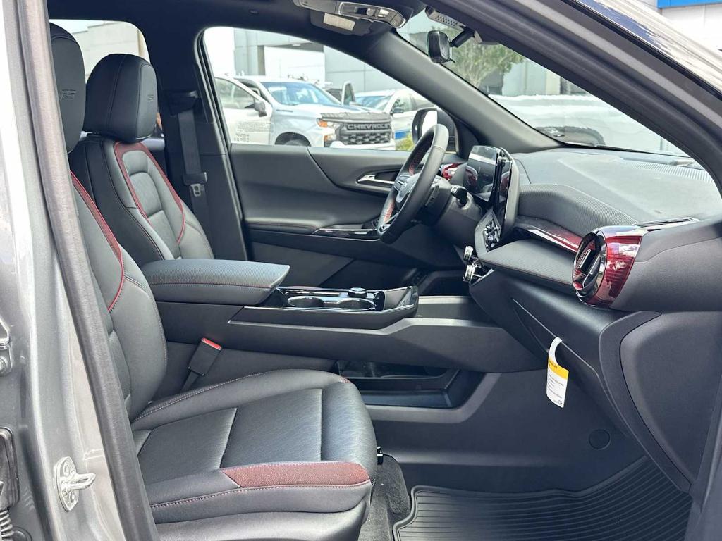 new 2026 Chevrolet Equinox car, priced at $34,025