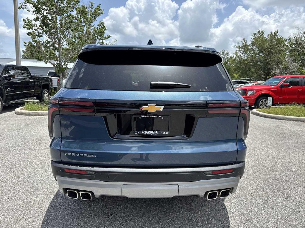new 2025 Chevrolet Traverse car, priced at $37,445