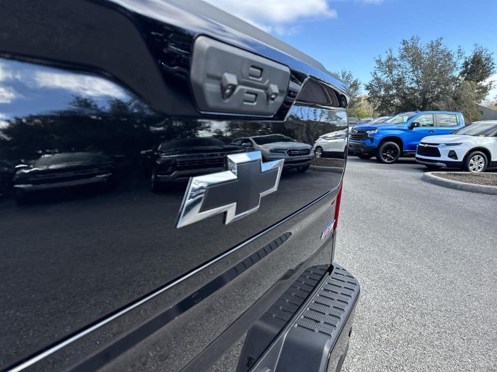 new 2025 Chevrolet Silverado 1500 car, priced at $57,255