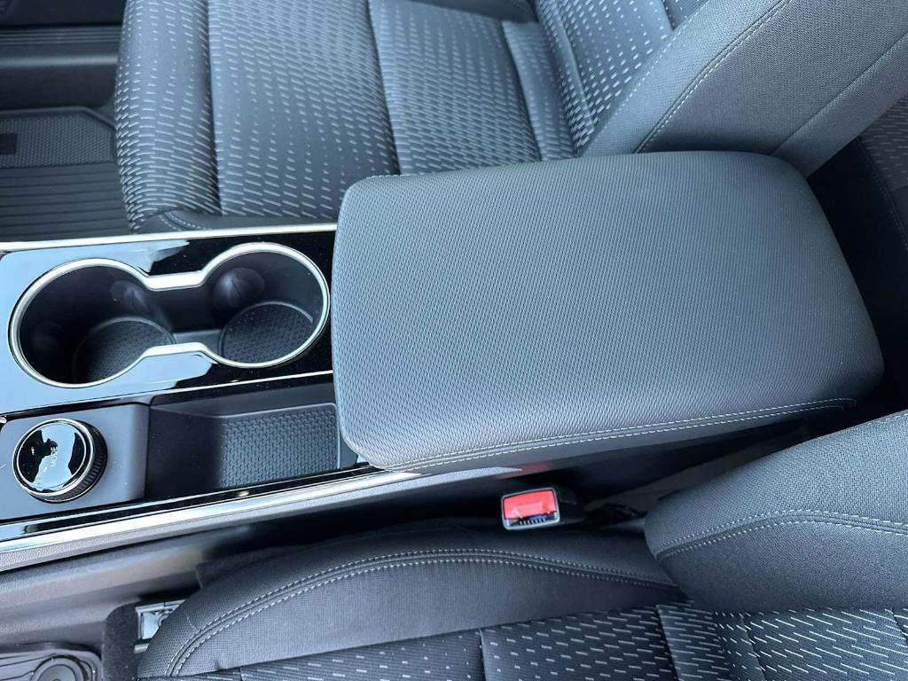 new 2026 Chevrolet Equinox car, priced at $27,165