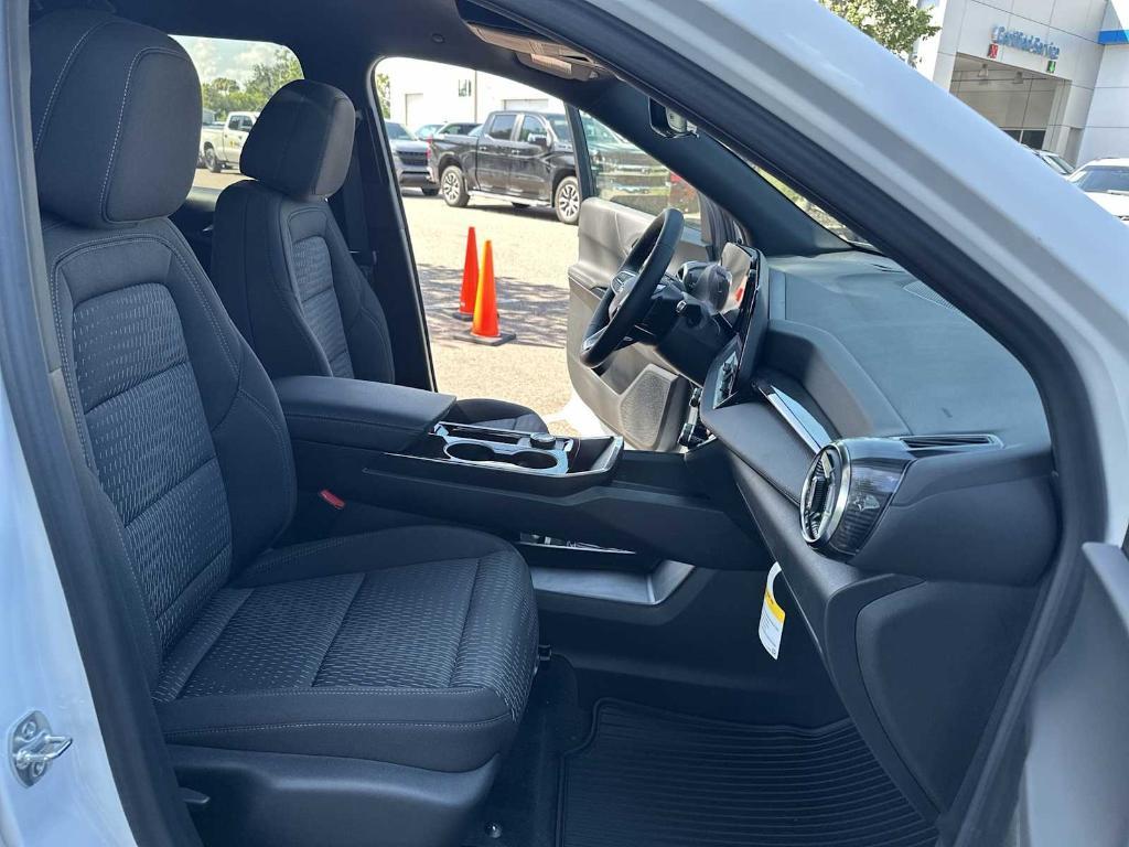 new 2026 Chevrolet Equinox car, priced at $27,165