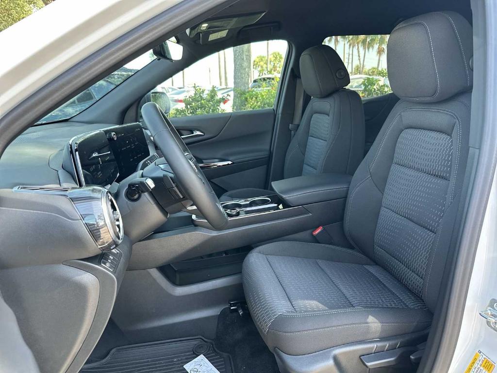 new 2026 Chevrolet Equinox car, priced at $27,165