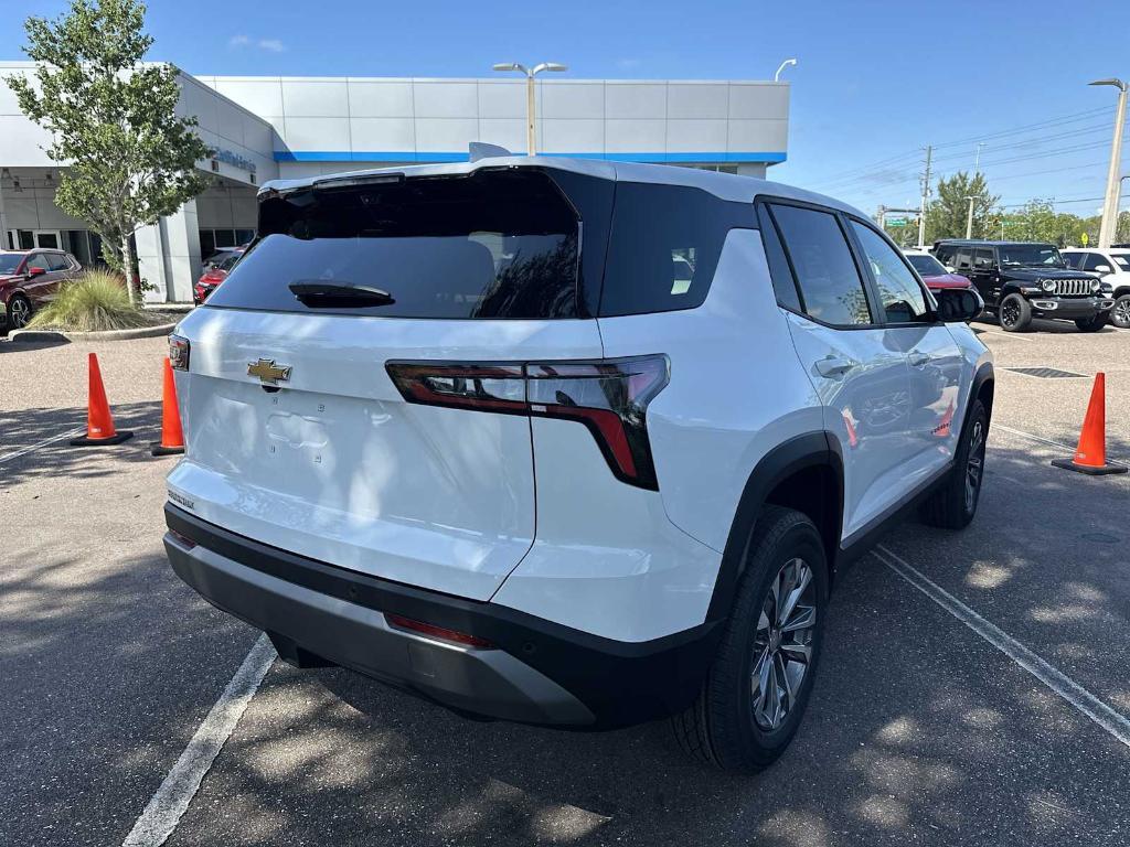 new 2026 Chevrolet Equinox car, priced at $27,165