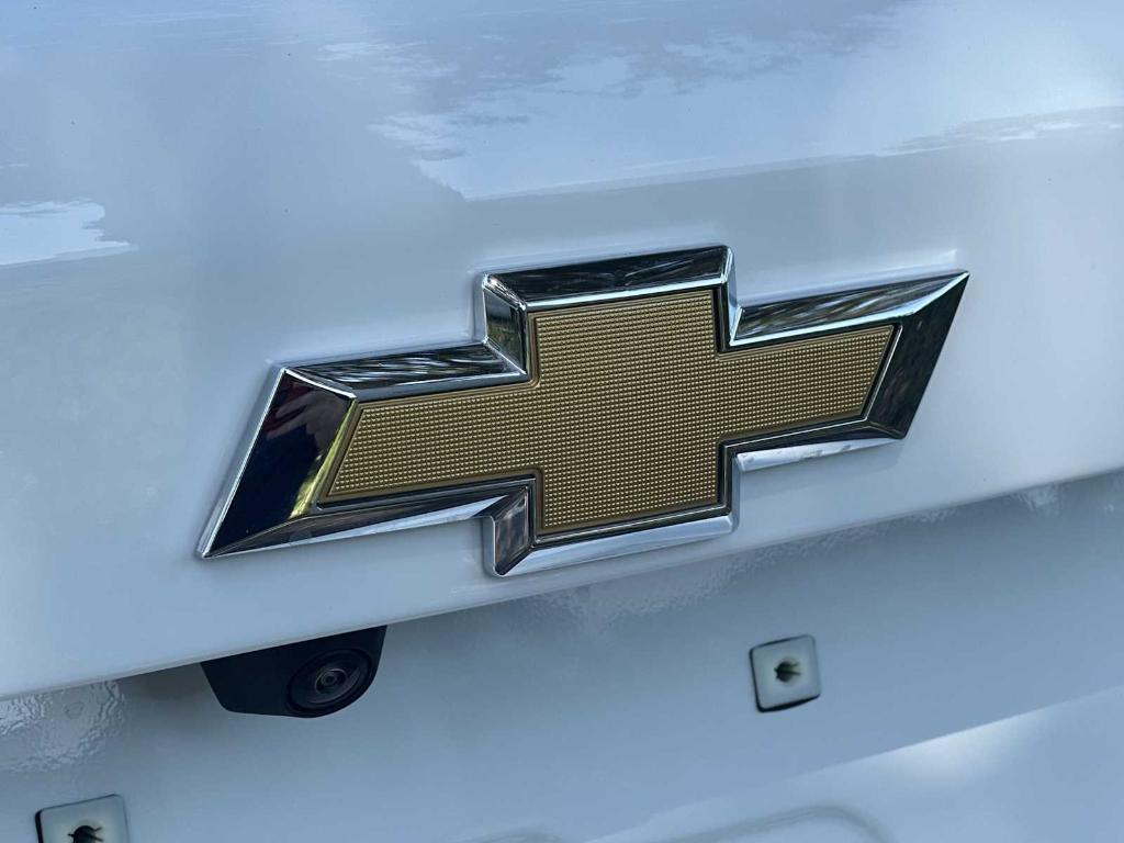 new 2026 Chevrolet Equinox car, priced at $27,165